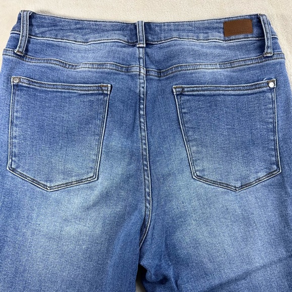 Judy Blue Distressed Hem Skinny Jeans - Picture 8 of 13